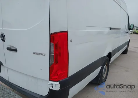 2019 Mercedes-Benz Sprinter 2500 High Roof V6 z USA, uszkodzony, nr VIN WD4PF1CD3KT008408